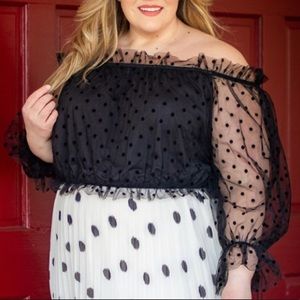 NWT Eloquii Black Sheer Polka Dot Top - 14 / 16